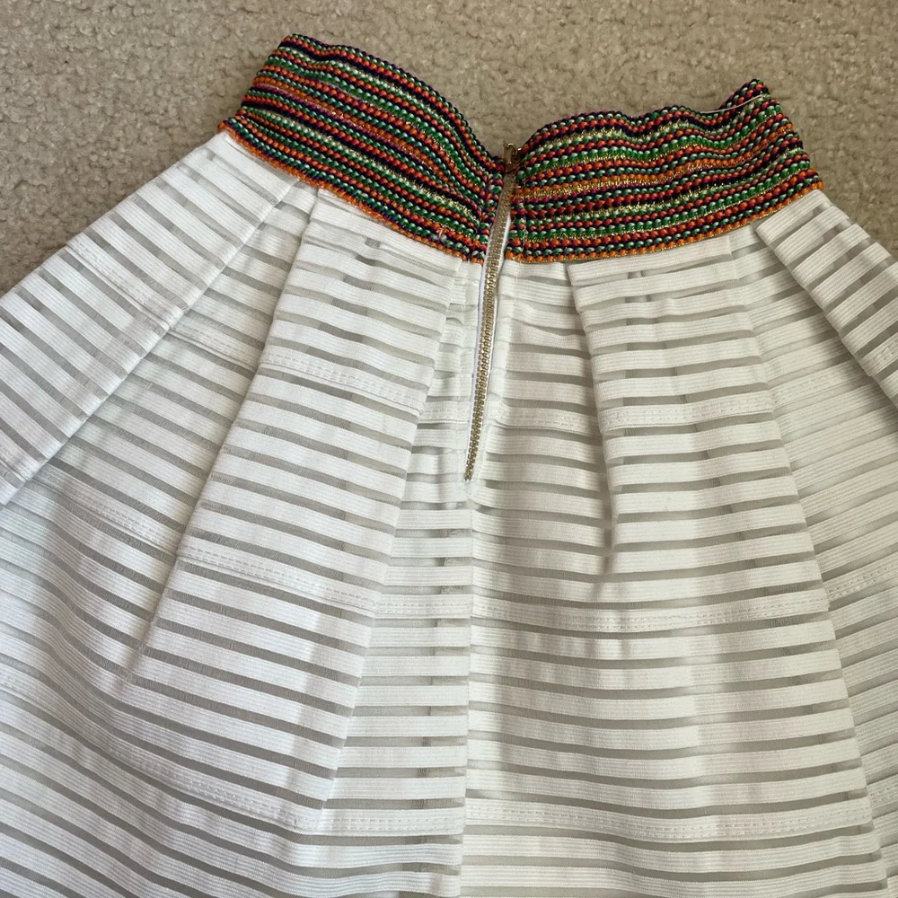 Elegant White Striped Skirt with Colorful Waistband - Picture 5 of 8
